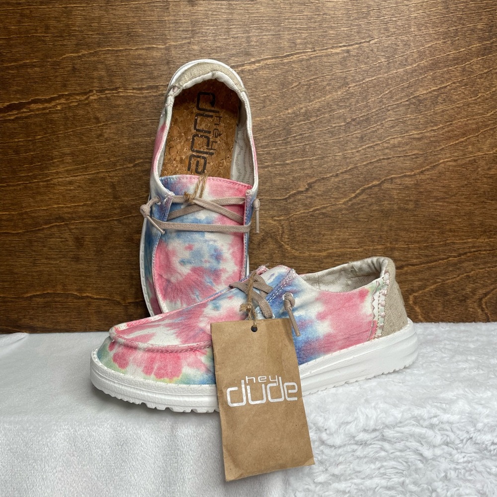 (Size 6) NWT Hey Dude Wendy Womens Shoes